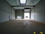 Entrepôts à louer %nom_de_la_propriété%
