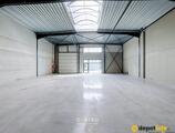Entrepôts à louer %nom_de_la_propriété%
