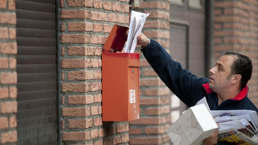 Charleroi: grève postale prolongée et risques logistiques pour les entreprises et entrepôts