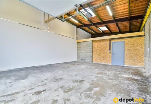 Entrepôts à louer %nom_de_la_propriété%
