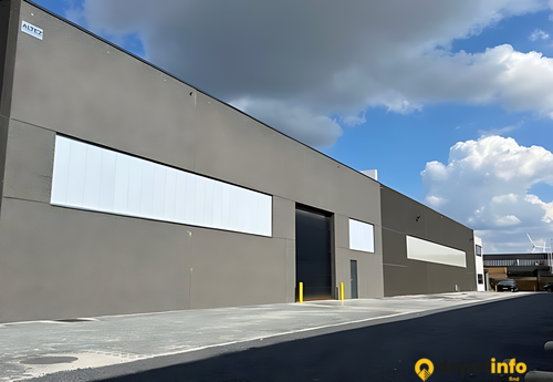 Entrepôts à louer %nom_de_la_propriété%
