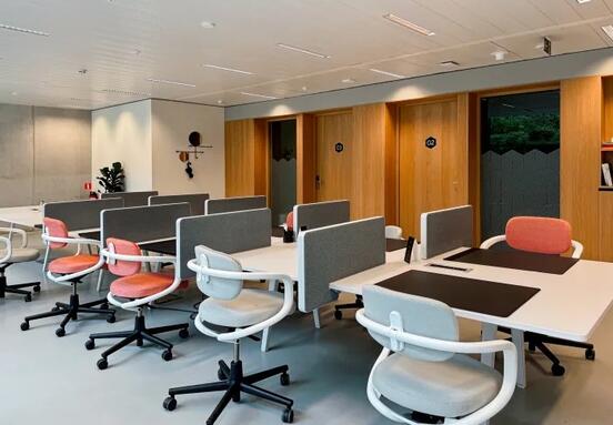 Accélérez la croissance de votre entreprise grâce à la communauté chez Spaces European District