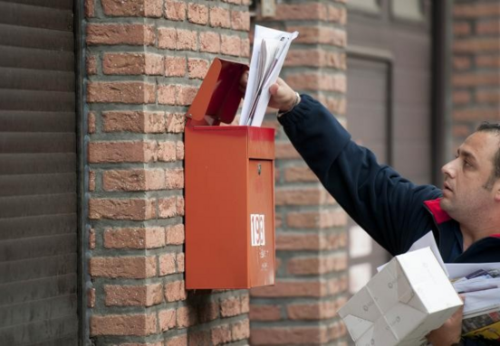 Charleroi: grève postale prolongée et risques logistiques pour les entreprises et entrepôts