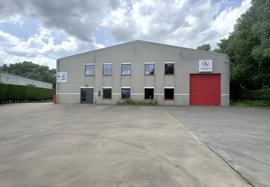 Entrepôt à louer - Woestijnstraat