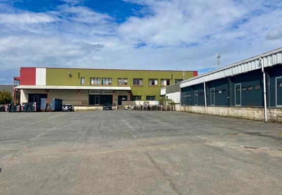 Entrepôt de 4000 m² à louer à Jodoigne