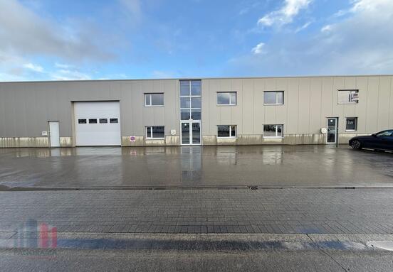 Entrepôt à louer 1050 m² - Kruisem