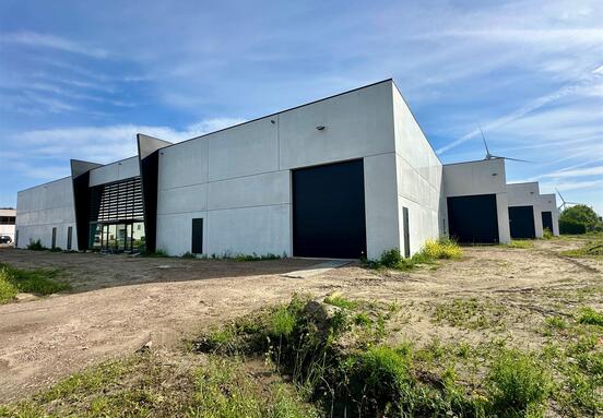 Entrepôt à louer 715 m² - EVERGEM