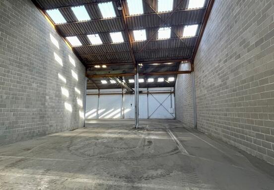 Entrepôt de 150 m² à louer à Fleurus