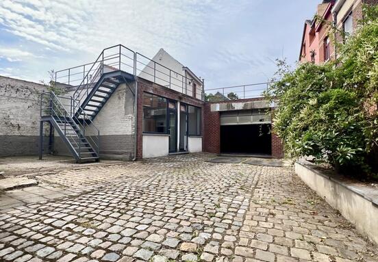 Entrepôt à louer 250 m² - Uccle