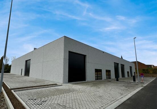 Entrepôt à louer 144 m² - Dentergem